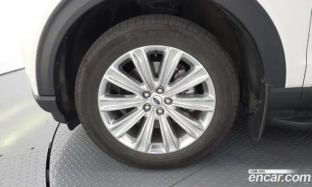 Ford Explorer 2021 3.0 автомат (гидро), миниатюра 5