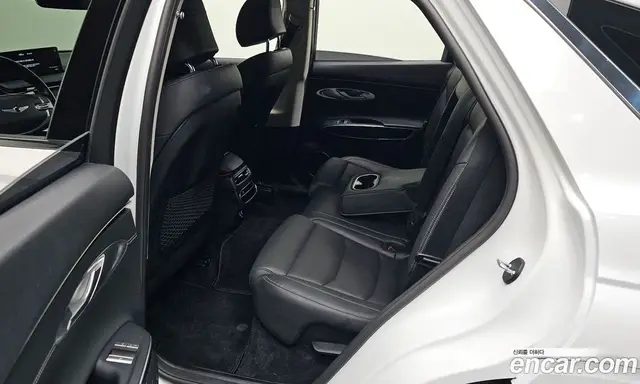 Genesis GV70 2021 2.2 автомат (гидро), миниатюра 11