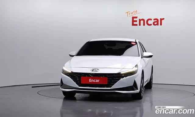Hyundai Avante 2021 1.6 автомат (гидро), миниатюра 3