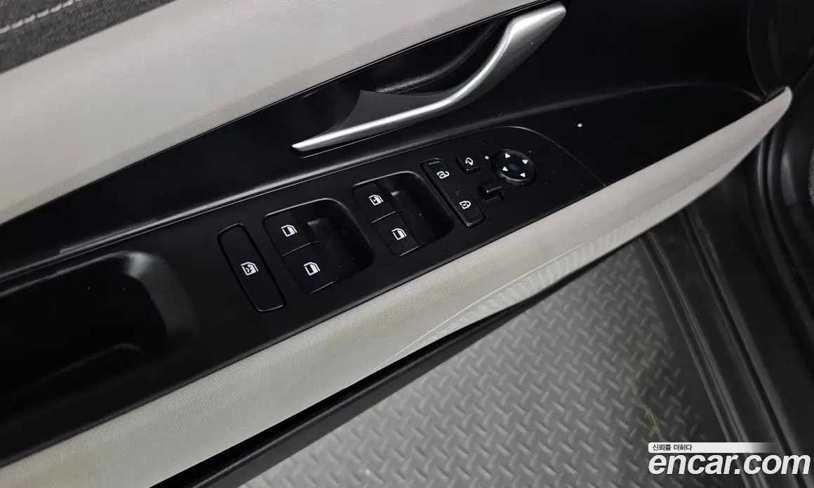 Hyundai Avante 2022 1.6 автомат (гидро), фото 22