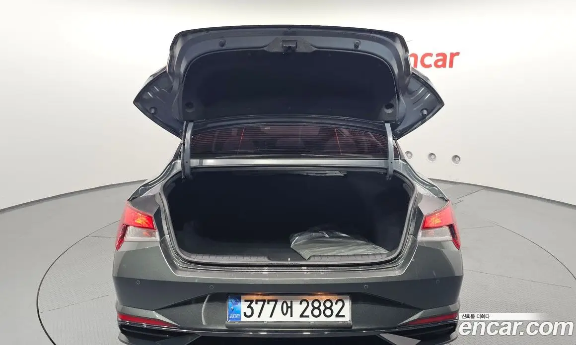 Hyundai Avante 2022 1.6 автомат (гидро), фото 26