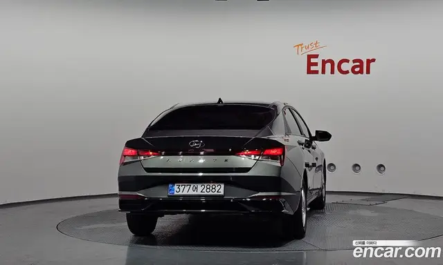 Hyundai Avante 2022 1.6 автомат (гидро), миниатюра 4