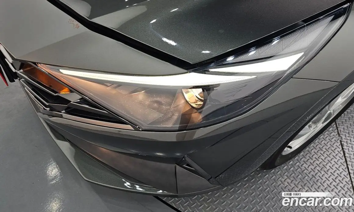 Hyundai Avante 2022 1.6 автомат (гидро), фото 8