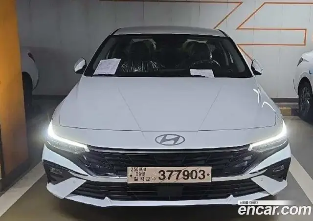 Hyundai Avante, 2025, 1 км