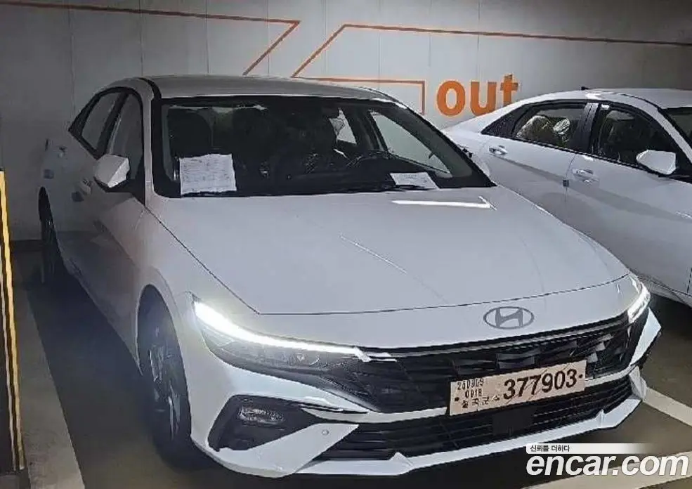 Hyundai Avante 2025 1.6 автомат (гидро), фото 8