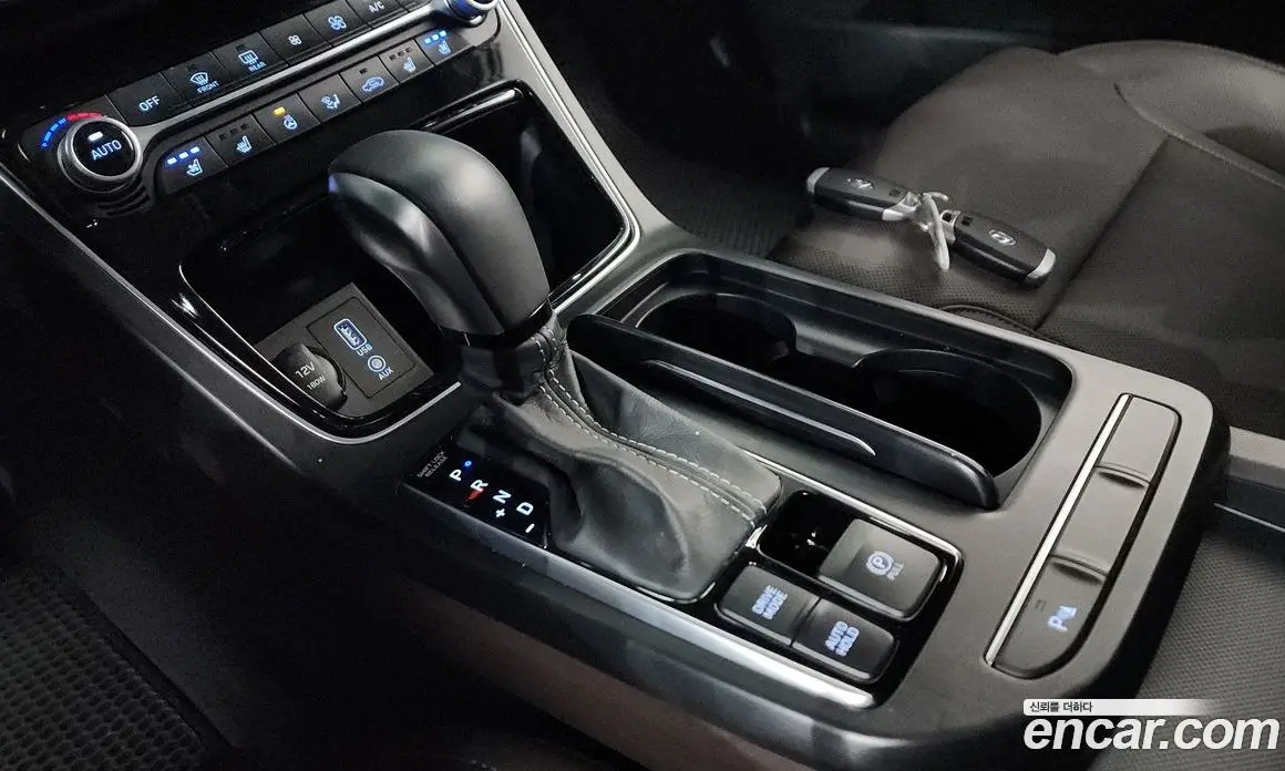 Hyundai Grandeur 2017 2.4 автомат (гидро), фото 11