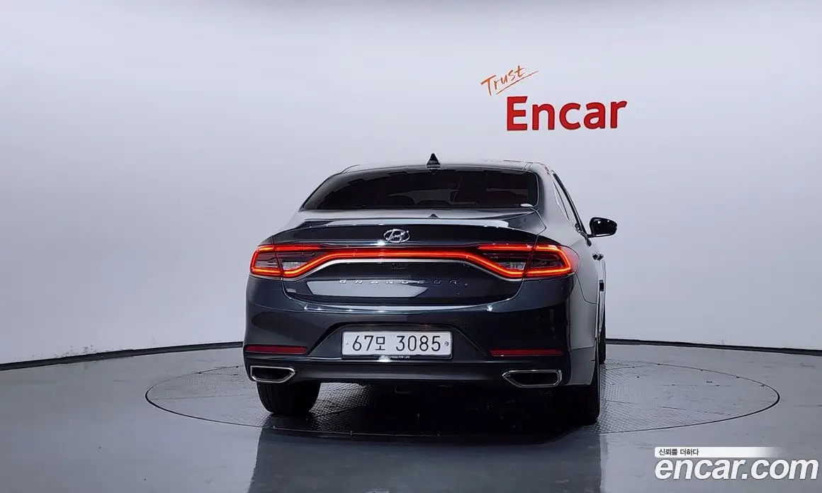 Hyundai Grandeur 2017 2.4 автомат (гидро), фото 3