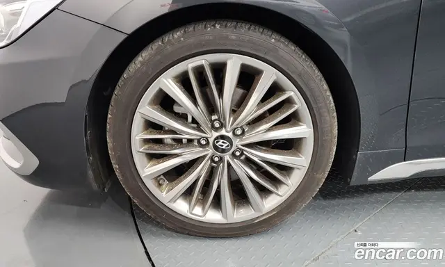 Hyundai Grandeur 2017 2.4 автомат (гидро), миниатюра 4