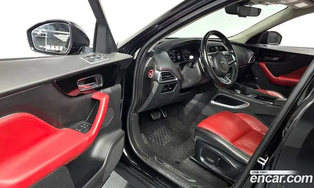 Jaguar F-Pace 2019 2.0 автомат (гидро), миниатюра 12
