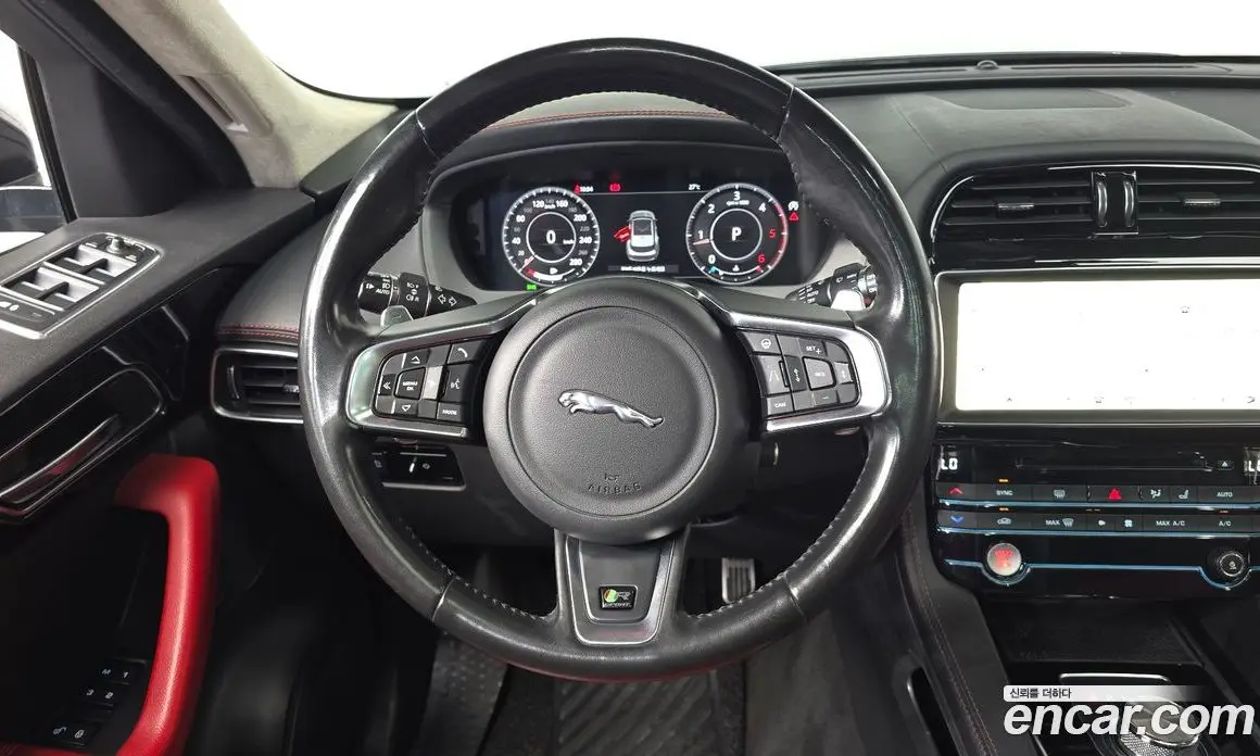 Jaguar F-Pace 2019 2.0 автомат (гидро), фото 20 Jaguar F-Pace 2019 2.0 автомат (гидро), фото 20