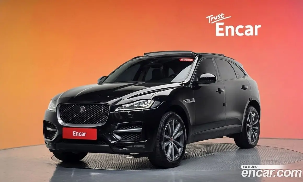 Jaguar F-Pace 2019 2.0 автомат (гидро), фото 33 Jaguar F-Pace 2019 2.0 автомат (гидро), фото 33