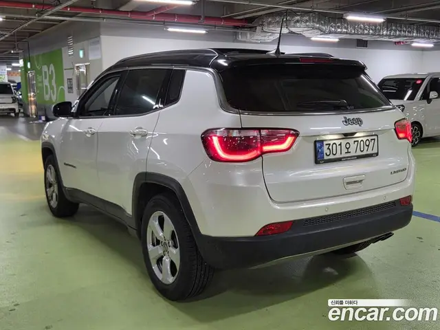Jeep Compass 2021 2.4 автомат (гидро), миниатюра 3