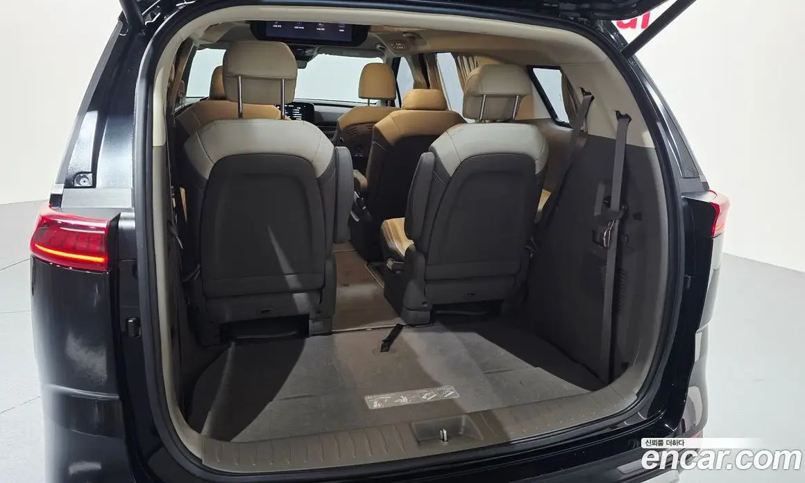 Kia Carnival 2022 3.5 автомат (гидро), фото 26