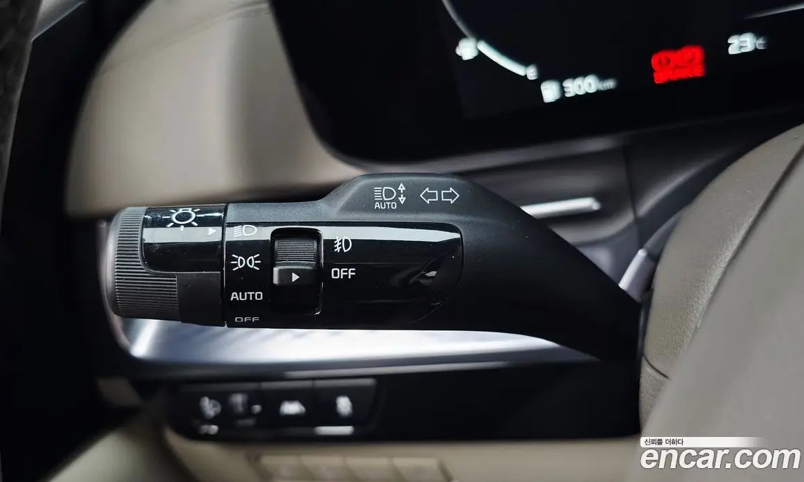 Kia Carnival 2022 3.5 автомат (гидро), фото 34