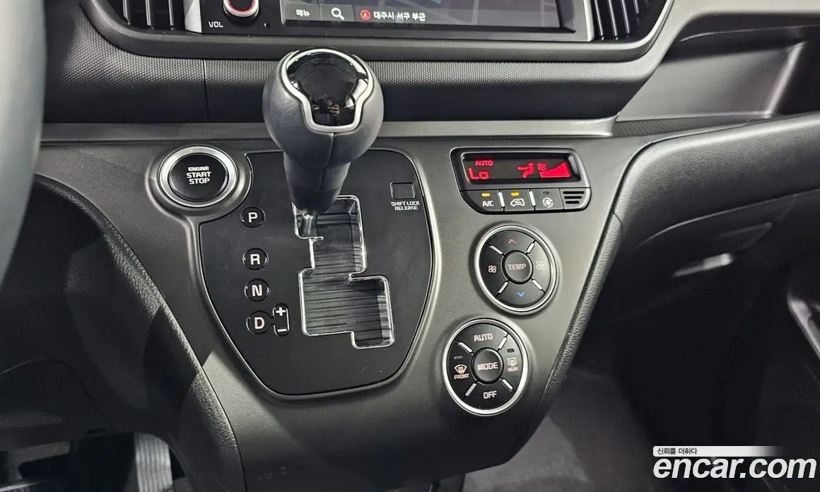 Kia Ray 2022 1.0 автомат (гидро), фото 12