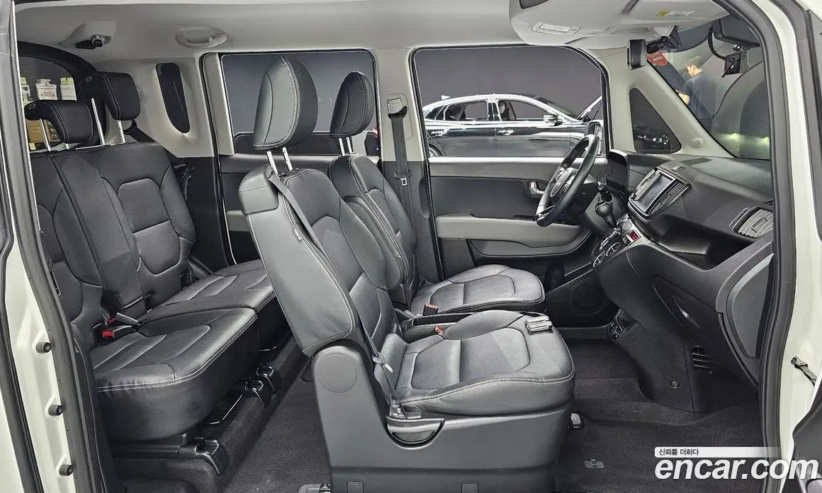 Kia Ray 2022 1.0 автомат (гидро), фото 18