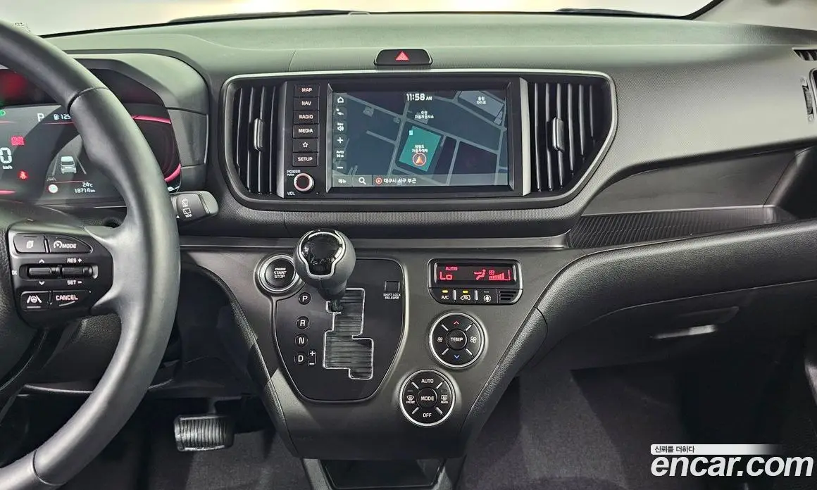 Kia Ray 2022 1.0 автомат (гидро), фото 19