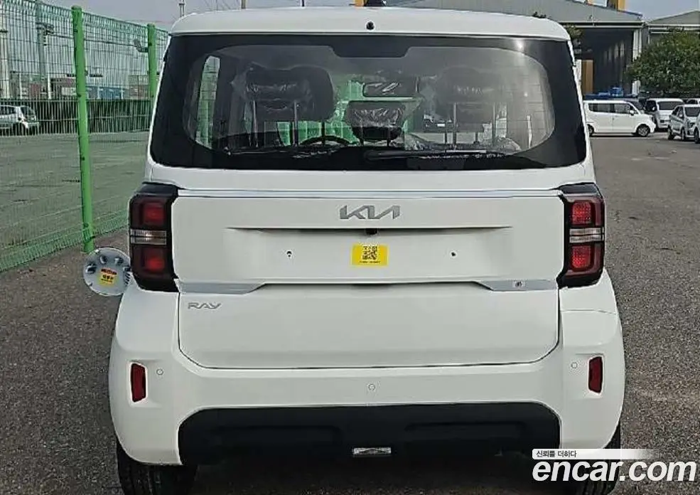 Kia Ray 2025 1.0 автомат (гидро), фото 3