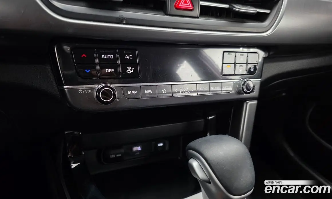 Kia Seltos 2023 1.6 автомат (гидро), фото 23