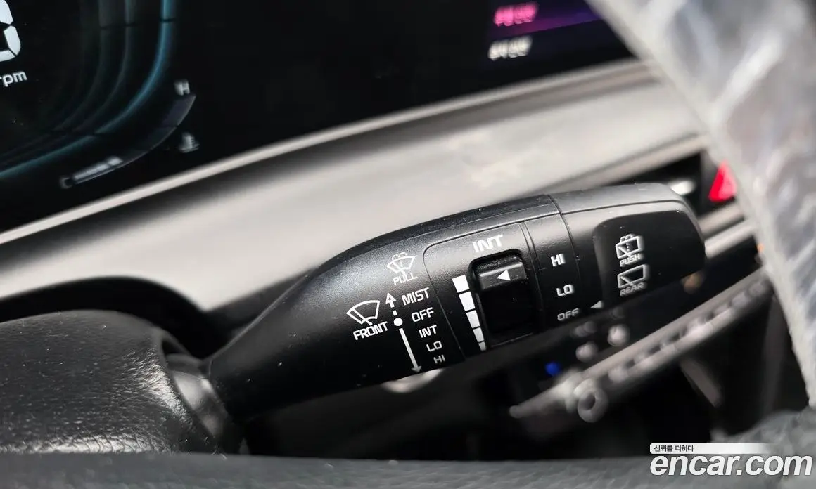 Kia Seltos 2023 1.6 автомат (гидро), фото 25