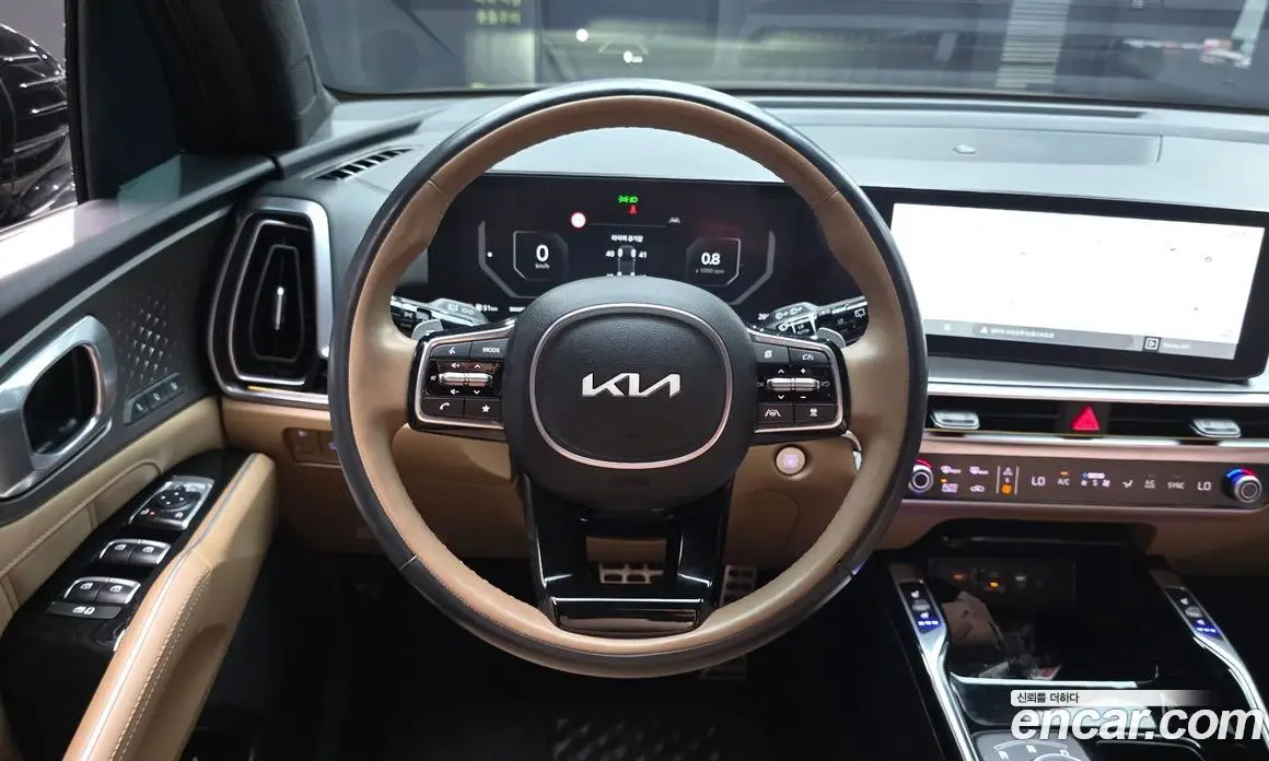 Kia Sorento 2023 2.5 автомат (гидро), фото 13