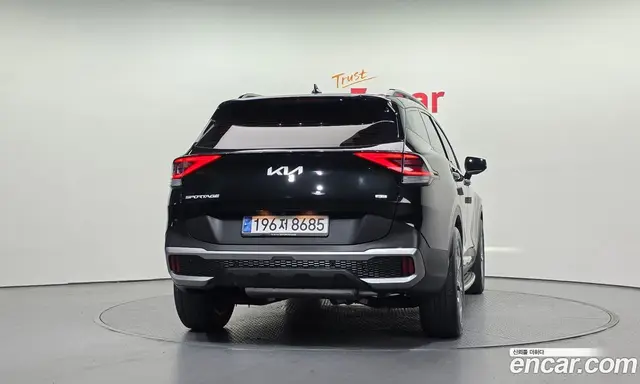 Kia Sportage 2022 1.6 автомат (гидро), миниатюра 4