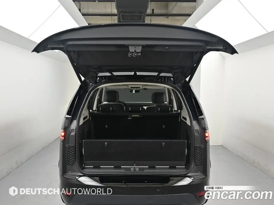Land Rover Discovery 2025 3.0 автомат (гидро), фото 19
