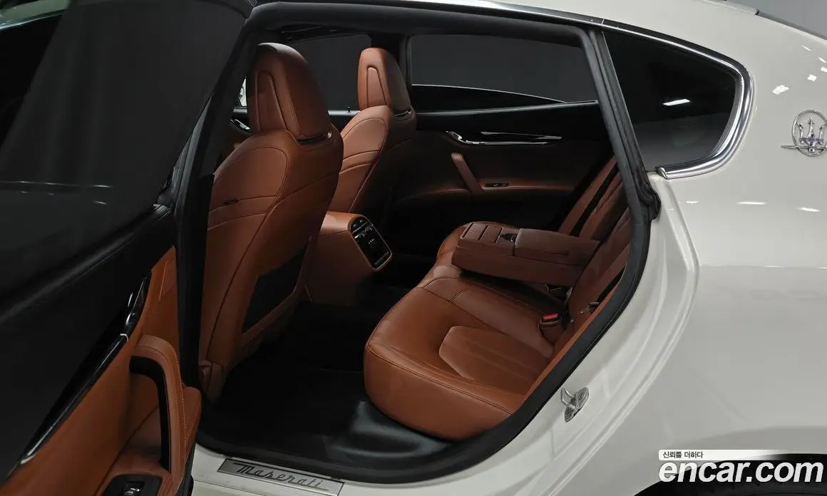 Maserati Quattroporte 2017 3.0 автомат (гидро), фото 18