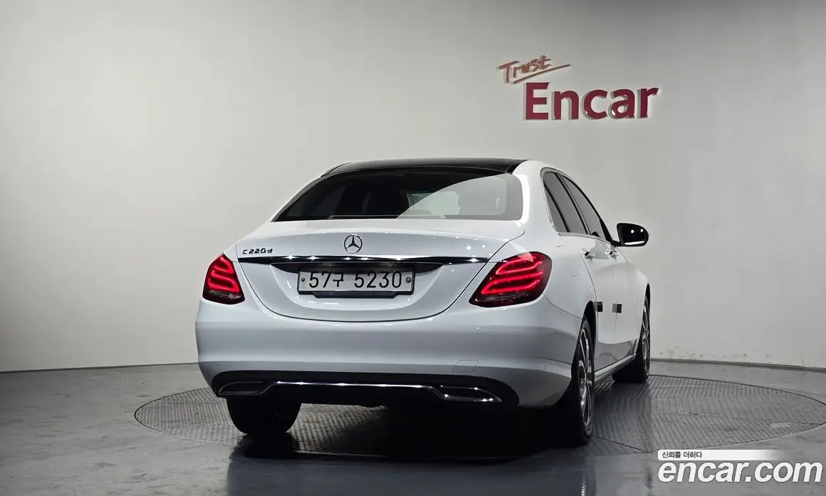 Mercedes-Benz C-Class 2017 2.1 автомат (гидро), фото 4