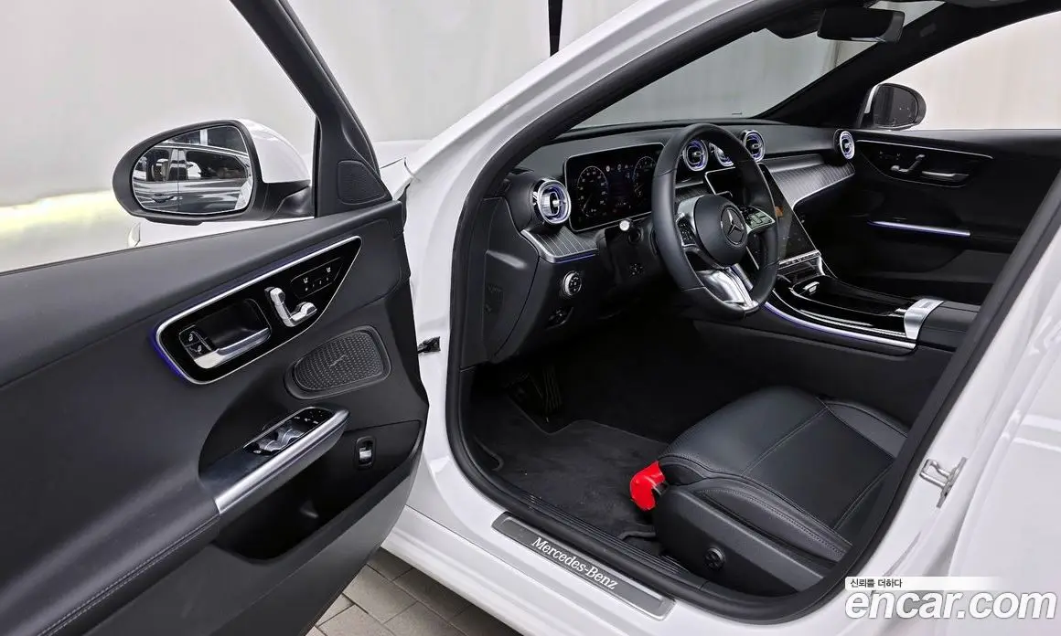 Mercedes-Benz C-Class 2025 2.0 автомат (гидро), фото 10