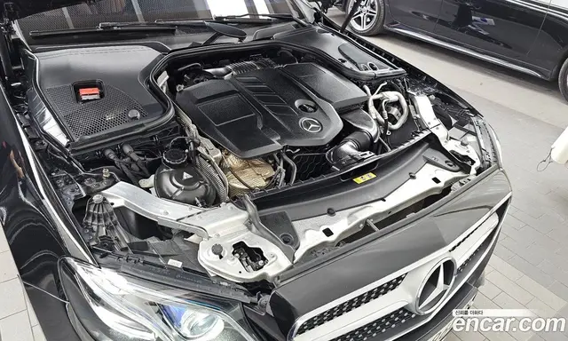 Mercedes-Benz E-Class 2017 1.9 автомат (гидро), миниатюра 6