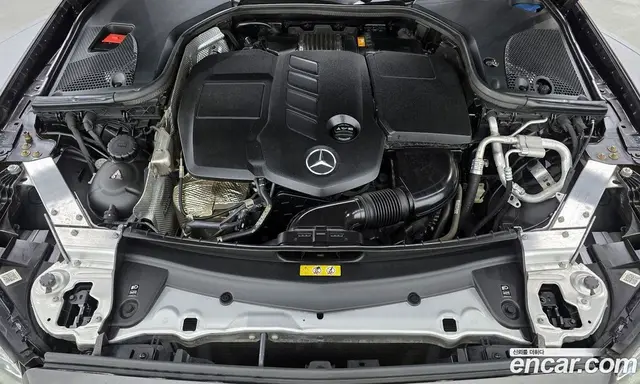 Mercedes-Benz E-Class 2020 1.9 автомат (гидро), миниатюра 6