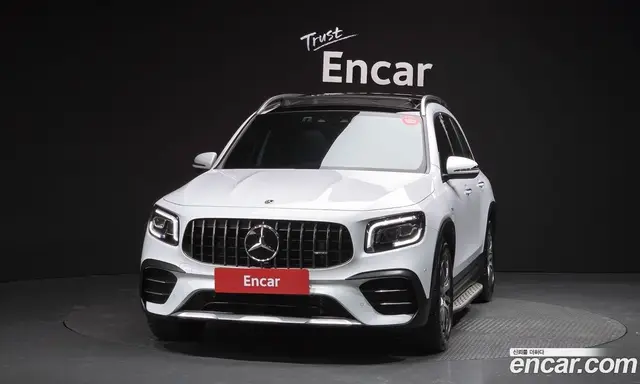 Mercedes-Benz GLB-Class 2023 2.0 автомат (гидро), миниатюра 3