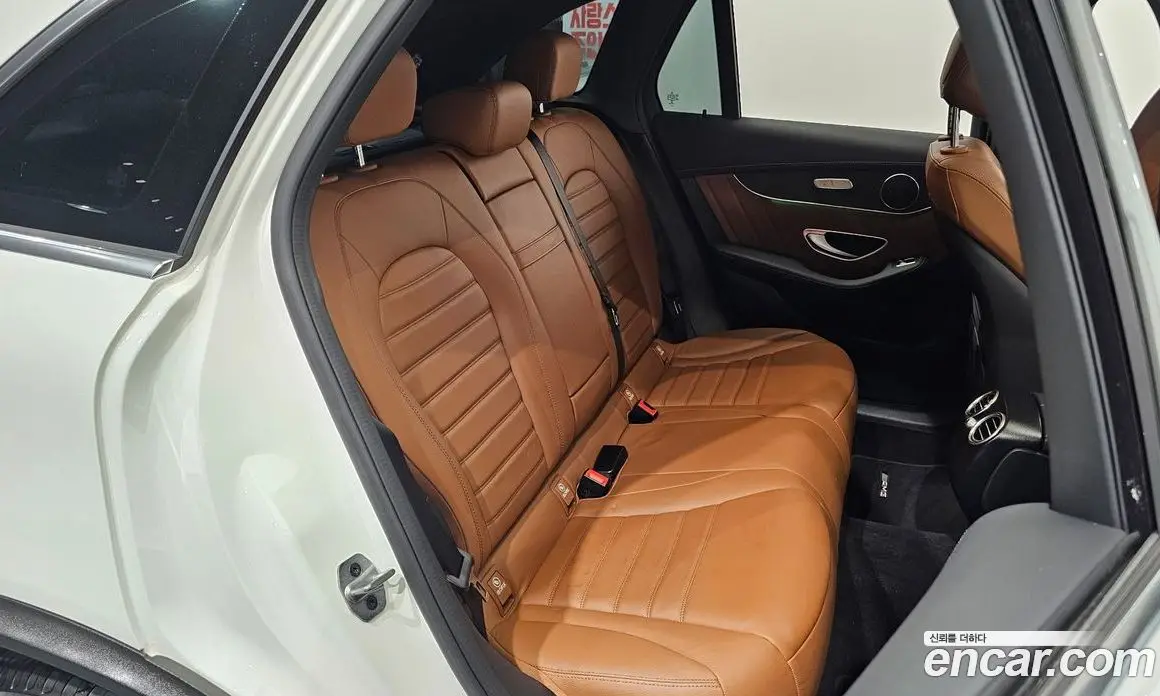Mercedes-Benz GLC-Class 2022 2.0 автомат (гидро), фото 18