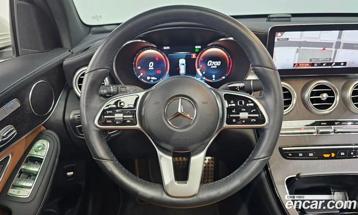 Mercedes-Benz GLC-Class 2022 2.0 автомат (гидро), фото 20