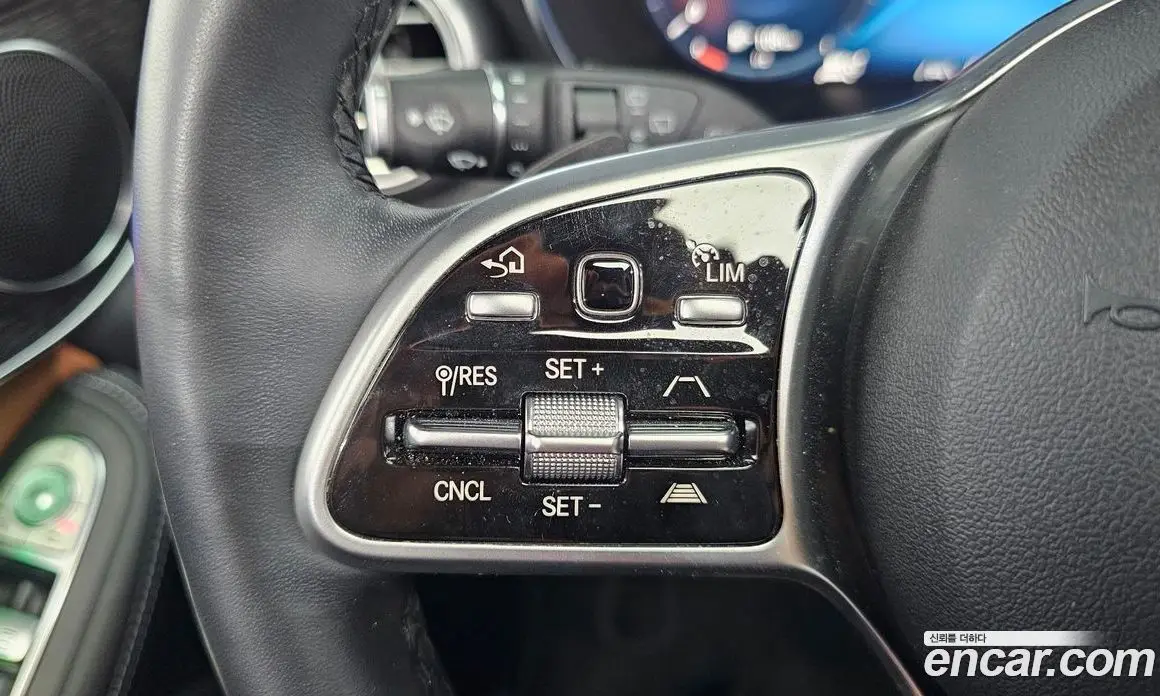 Mercedes-Benz GLC-Class 2022 2.0 автомат (гидро), фото 23
