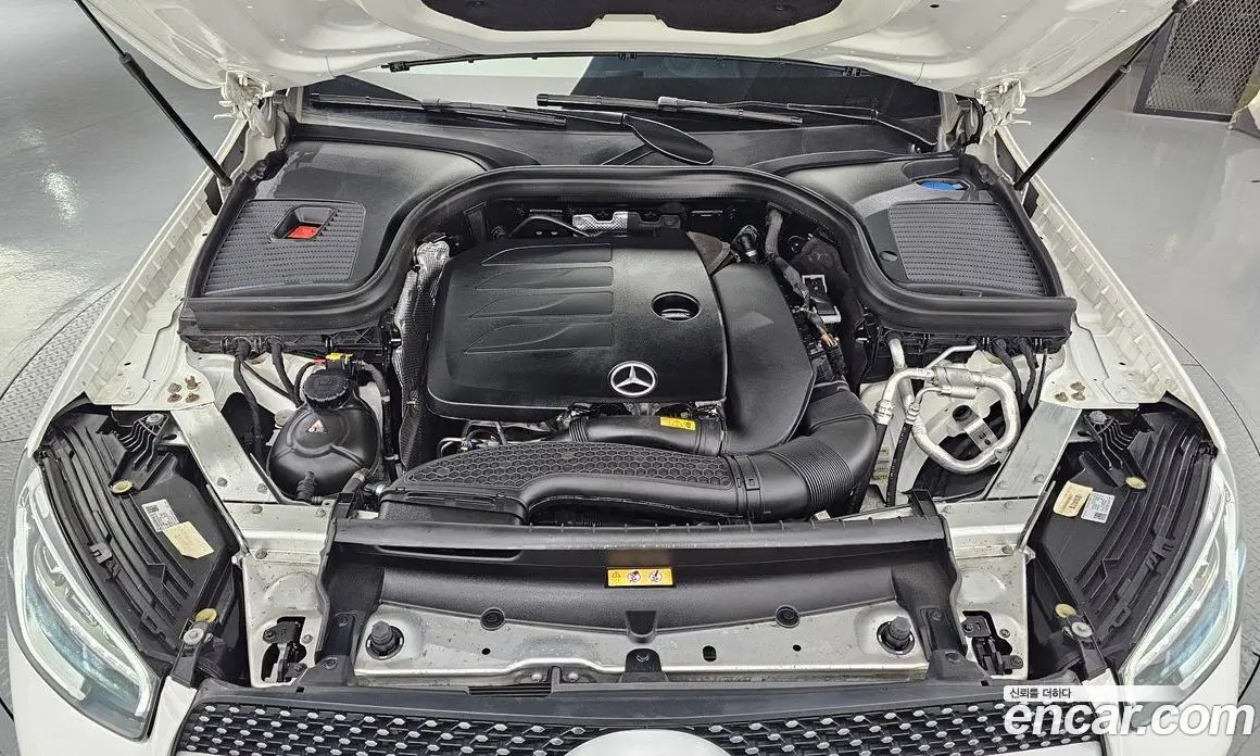 Mercedes-Benz GLC-Class 2022 2.0 автомат (гидро), фото 6
