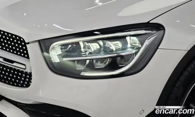 Mercedes-Benz GLC-Class 2022 2.0 автомат (гидро), миниатюра 8