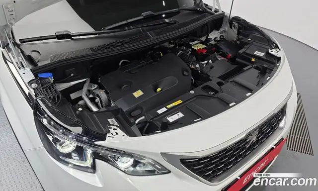 Peugeot 5008 2021 2.0 автомат (гидро), миниатюра 6