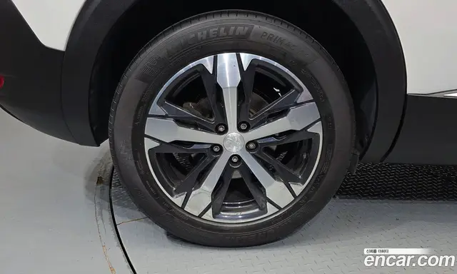Peugeot 5008 2021 2.0 автомат (гидро), миниатюра 7