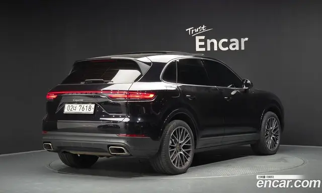Porsche Cayenne 2019 3.0 автомат (гидро), миниатюра 2