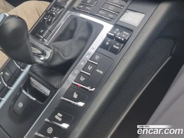 Porsche Macan 2015 3.0 автомат (гидро), миниатюра 7