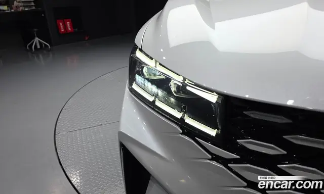 Renault (Samsung) Grand Koleos 2024 1.5 автомат (гидро), миниатюра 8