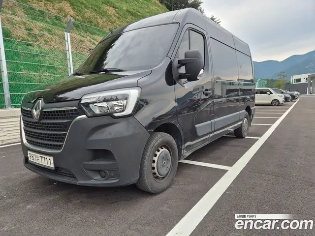 Renault (Samsung) Master 2020 2.3 автомат (робот), миниатюра 5