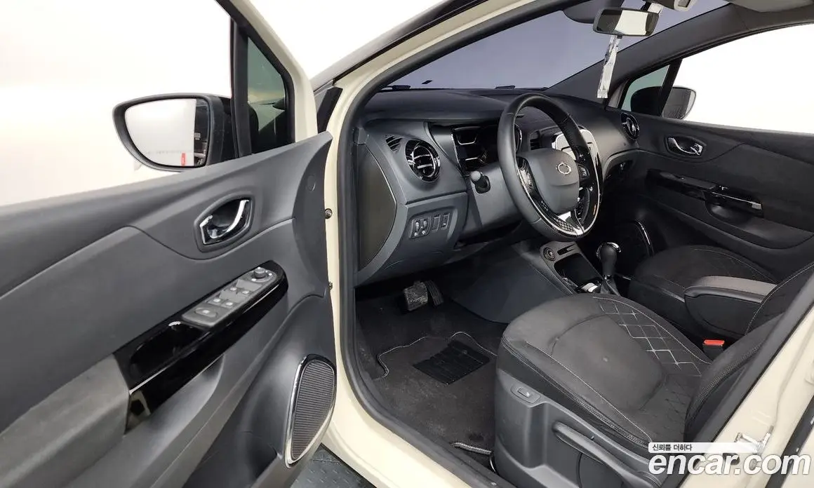 Renault (Samsung) QM3 2014 1.5 автомат (гидро), фото 13 Renault (Samsung) QM3 2014 1.5 автомат (гидро), фото 13