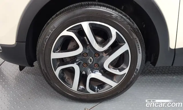 Renault (Samsung) QM3 2014 1.5 автомат (гидро), миниатюра 5 Renault (Samsung) QM3 2014 1.5 автомат (гидро), миниатюра 5