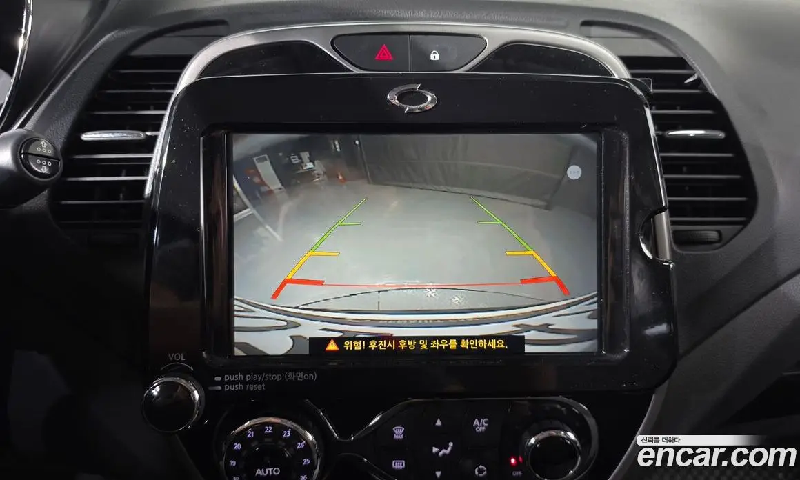 Renault (Samsung) QM3 2016 1.5 автомат (гидро), фото 14 Renault (Samsung) QM3 2016 1.5 автомат (гидро), фото 14