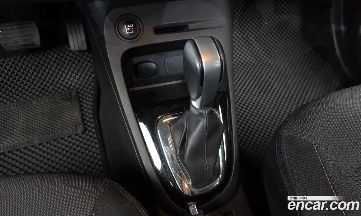 Renault (Samsung) QM3 2016 1.5 автомат (гидро), фото 9 Renault (Samsung) QM3 2016 1.5 автомат (гидро), фото 9