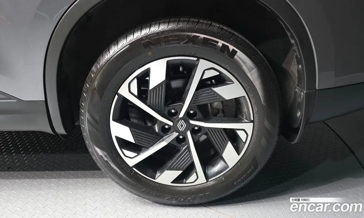 Renault (Samsung) QM6 2025 2.0 автомат (гидро), фото 5