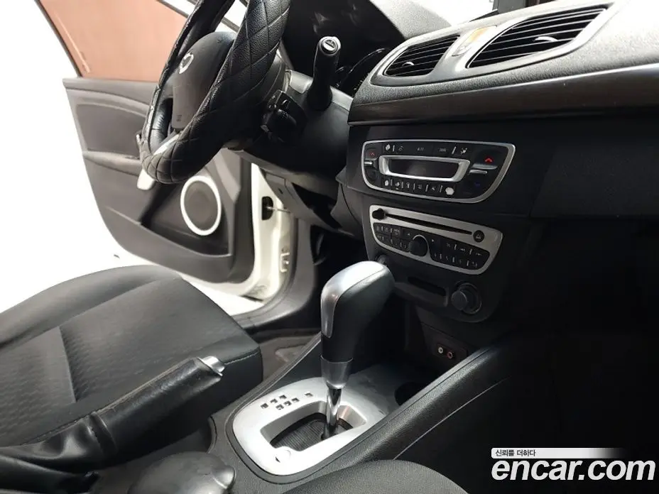 Renault (Samsung) SM3 2009 1.6 автомат (гидро), фото 15